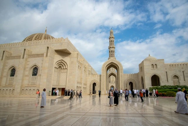 تنوع فرهنگی و تاریخی عمان