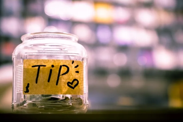Tips glass jar